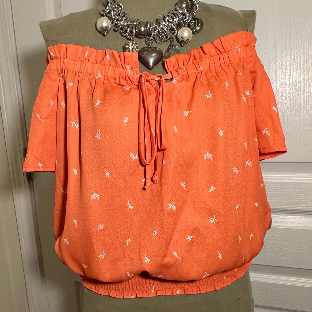 Off-the-shoulder short sleeve, Size S, Summer